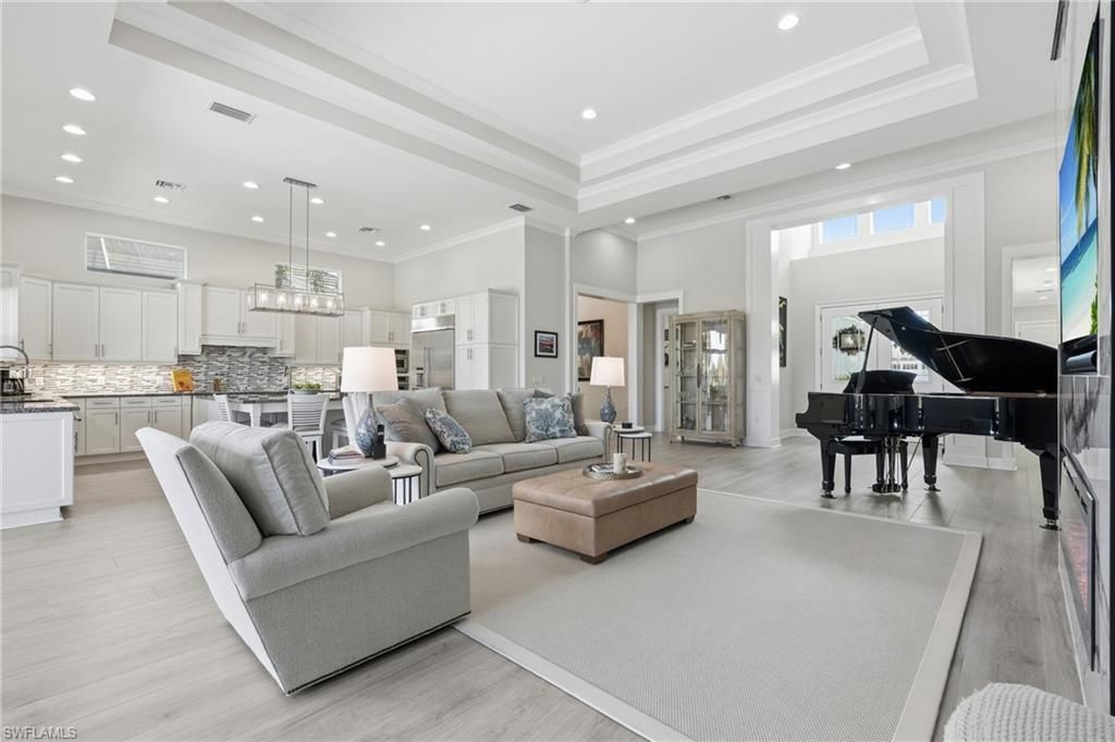 6061 Lucaya Way, Naples, FL 34113 Photo