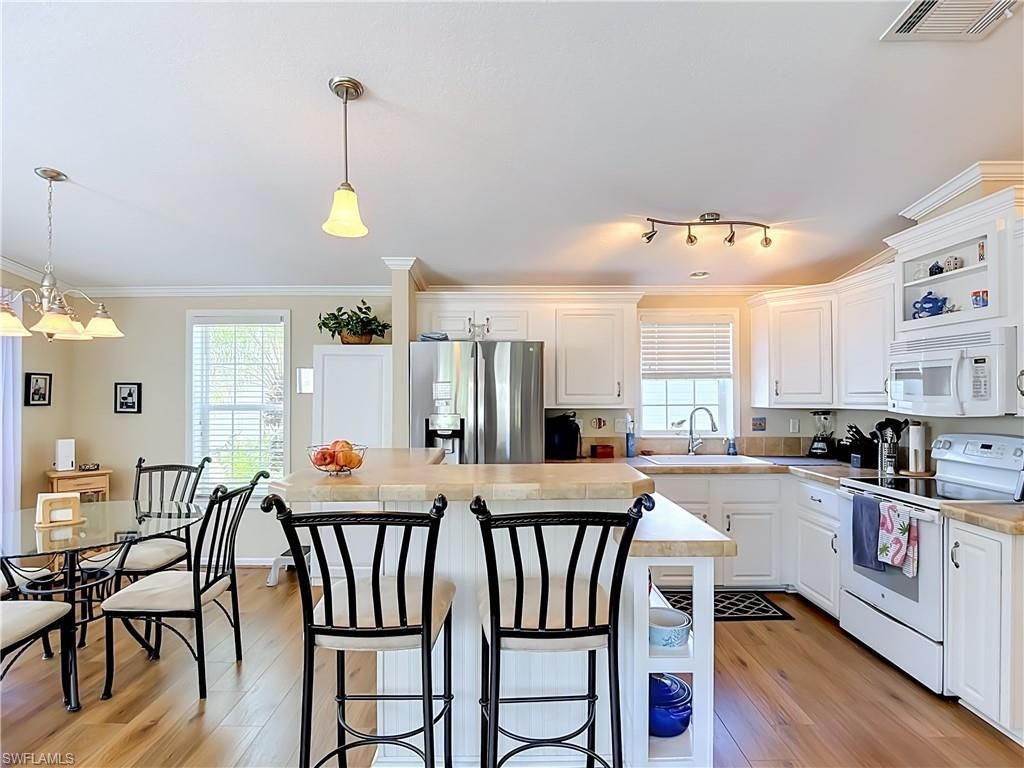 5617 Brightwood Dr. , Fort Myers, FL 33905 Photo