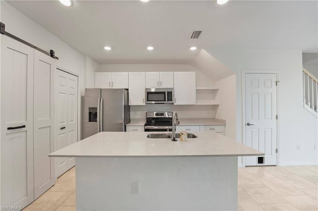 14053 Oviedo Pl , Fort Myers, FL 33905 Photo