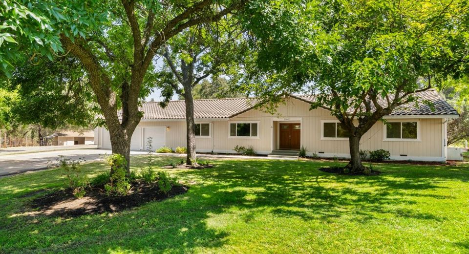 7845 Jeannie Ct, Loomis, CA 95650 Photo