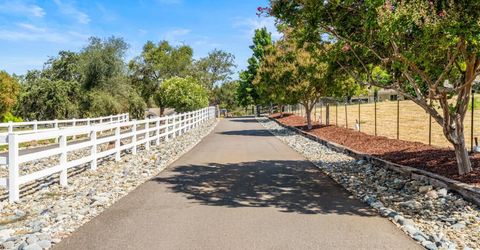 7845 Jeannie Ct, Loomis, CA 95650 Photo