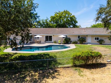 7845 Jeannie Ct, Loomis, CA 95650 Photo