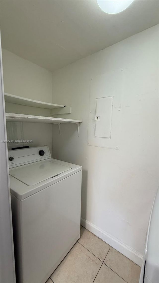 4098 N Pine Island Rd, Unit 100, Sunrise, FL 33351 Photo