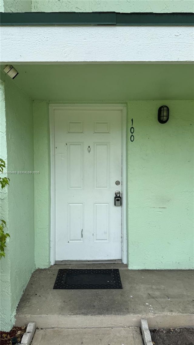 4098 N Pine Island Rd, Unit 100, Sunrise, FL 33351 Photo