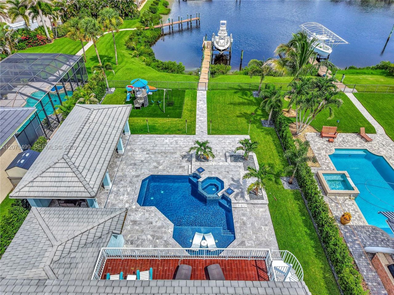 665 SW Yacht Basin Way, Stuart, FL 34997 Photo