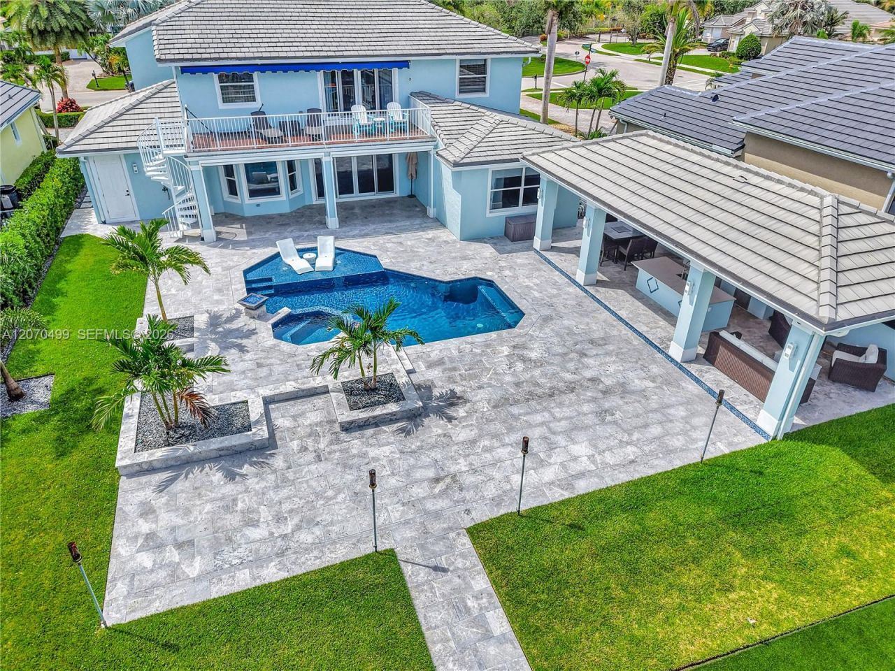 665 SW Yacht Basin Way, Stuart, FL 34997 Photo