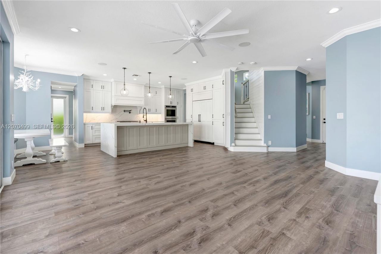 665 SW Yacht Basin Way, Stuart, FL 34997 Photo