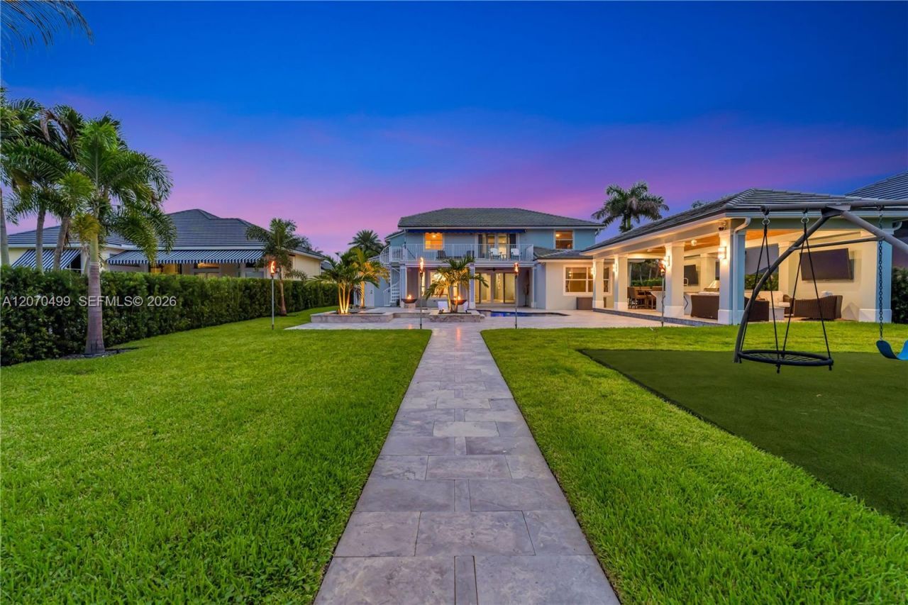 665 SW Yacht Basin Way, Stuart, FL 34997 Photo