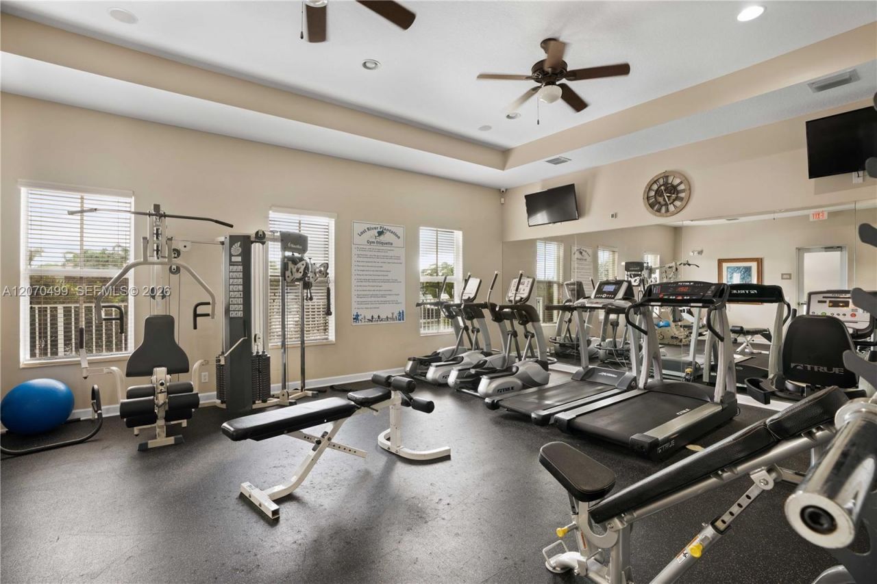 665 SW Yacht Basin Way, Stuart, FL 34997 Photo