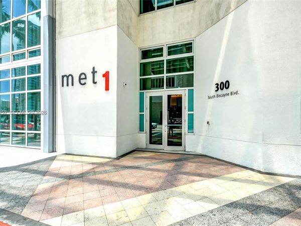 300 S Biscayne Blvd , Unit T-3311, Miami, FL 33131