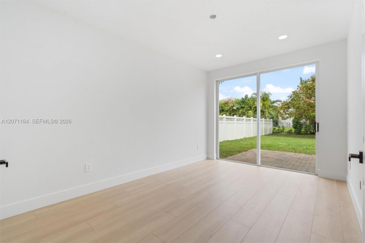 9840 Stover Way , Wellington, FL 33414 Photo