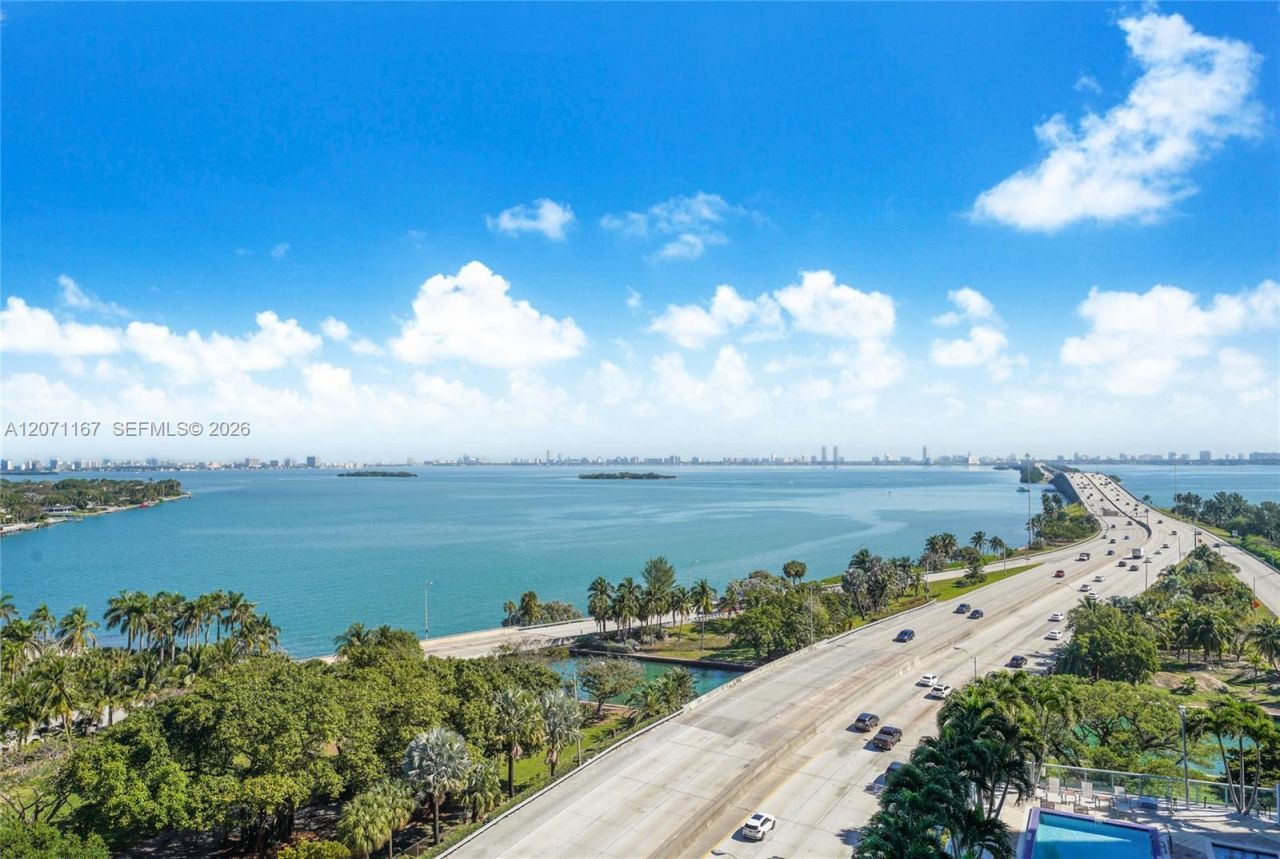601 NE 36th St, Unit 1106, Miami, FL 33137 Photo