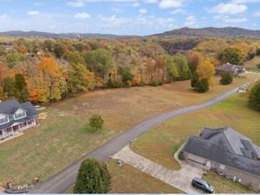 Lot 13 Cedar Pointe Drive, Somerset, KY 42501