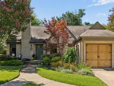 6122 Revere Place, Dallas, TX 75214