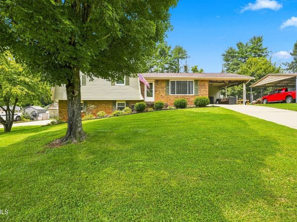 901 Nantucket Avenue, Mount Carmel, TN 37645