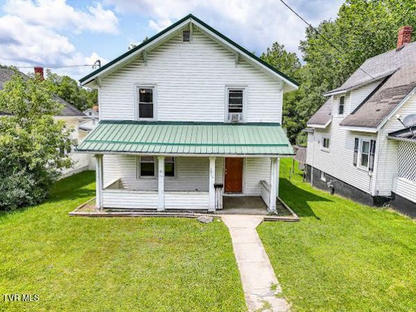 202 Montrose Street, Bluefield, VA 24605