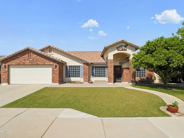 4248 S EMERY, Mesa, AZ 85212