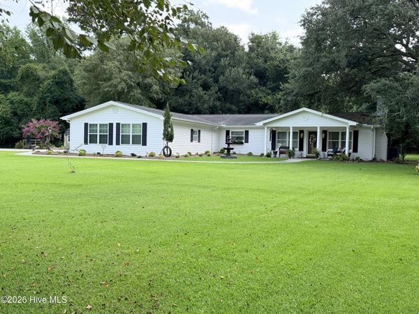 1589 Carl Stephens Road, Clarendon, NC 28432