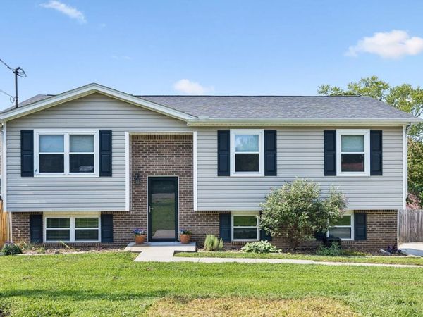 1617 Sundrop Drive, Knoxville, TN 37921