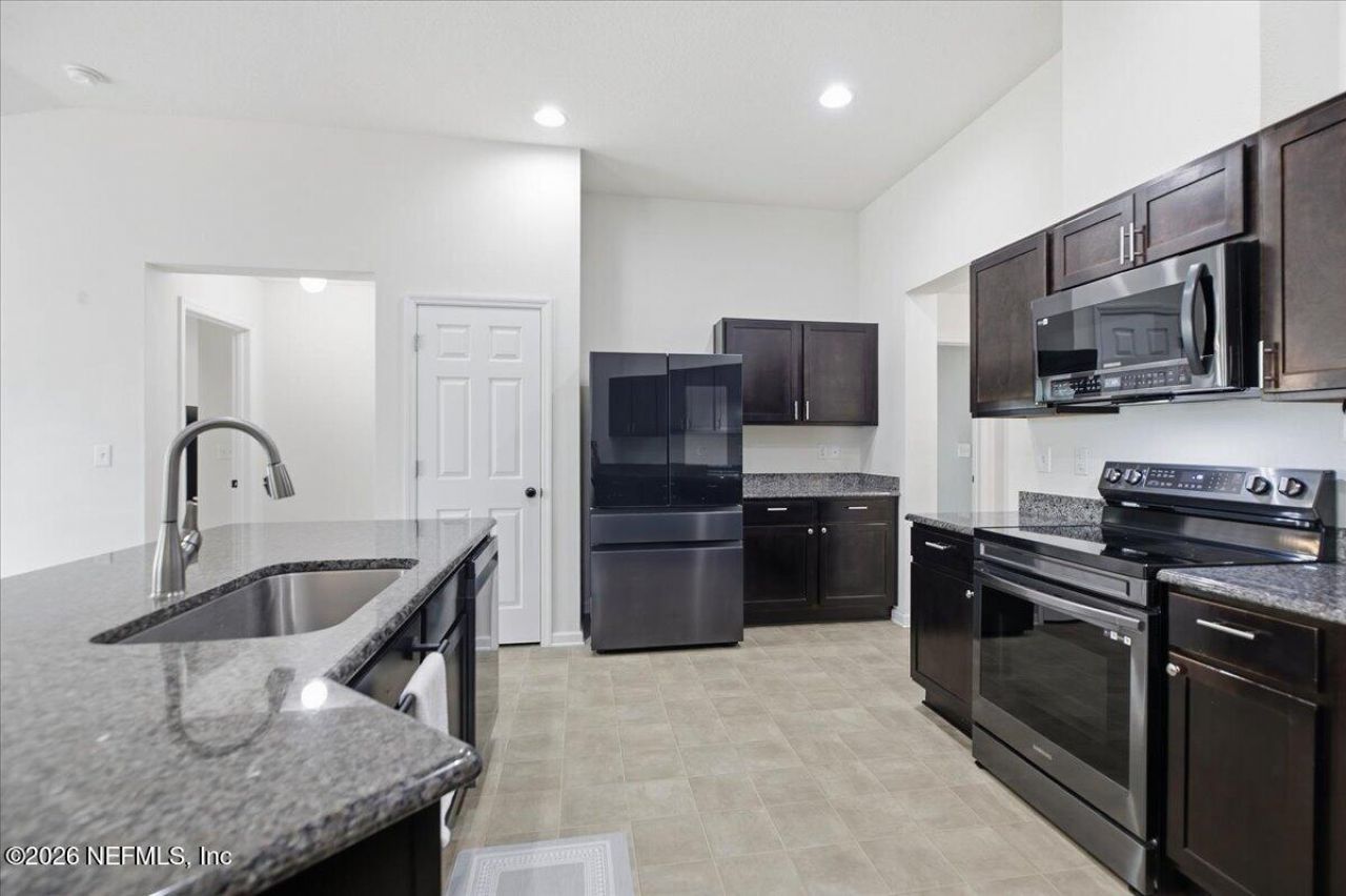 12401 Acosta Oaks Drive, Jacksonville, FL 32258 Photo