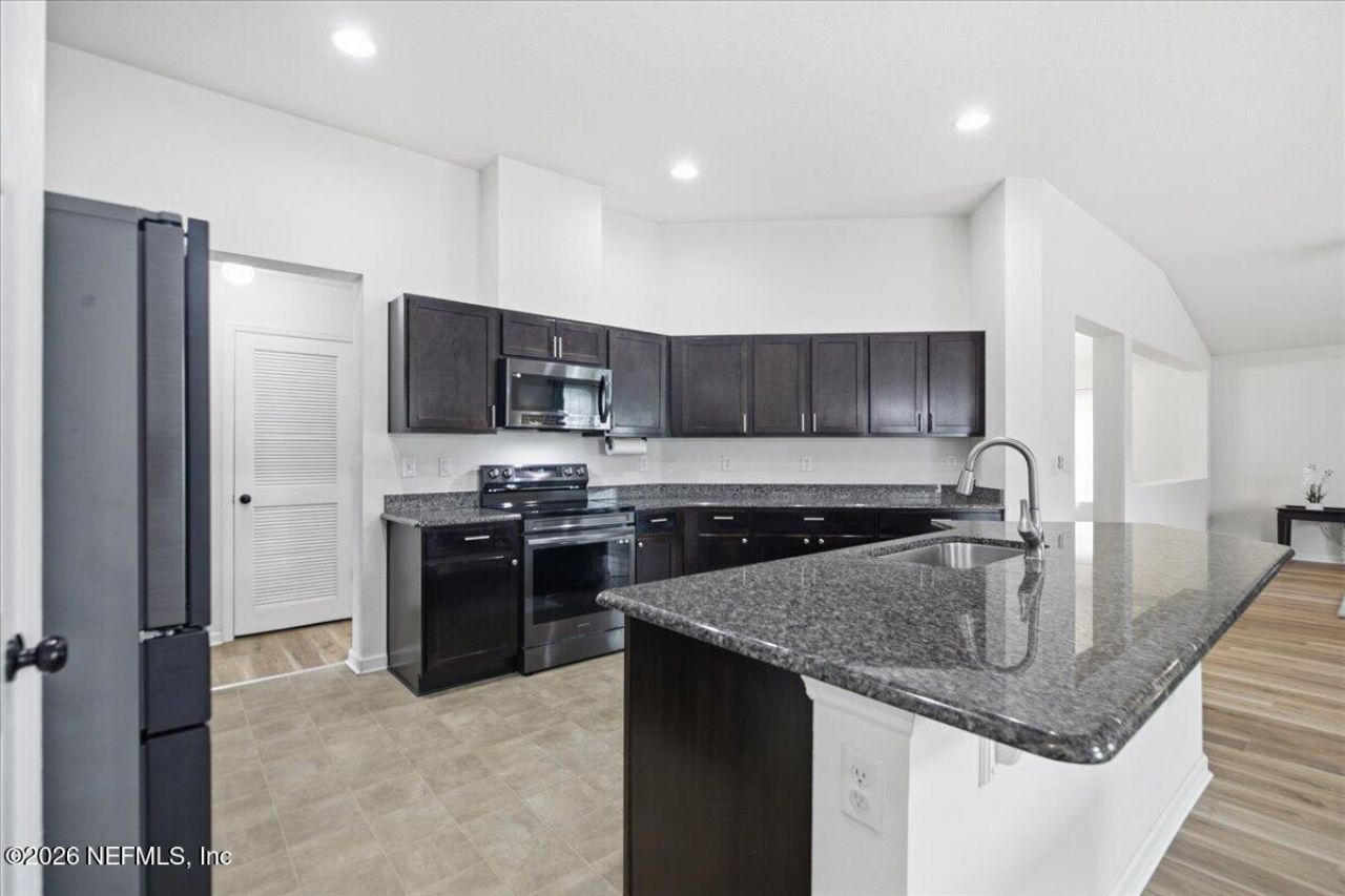 12401 Acosta Oaks Drive, Jacksonville, FL 32258 Photo