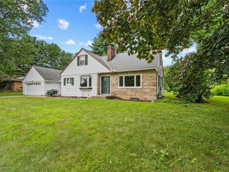 1409 Elm Grove Avenue, Akron, OH 44312 Photo 2