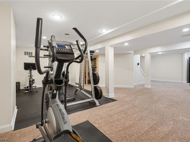 15097 Scarlet Oak Trail, Strongsville, OH 44149 Photo 38