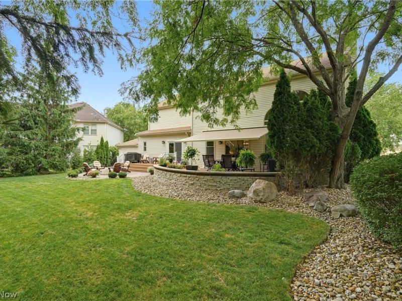 15097 Scarlet Oak Trail, Strongsville, OH 44149 Photo 5