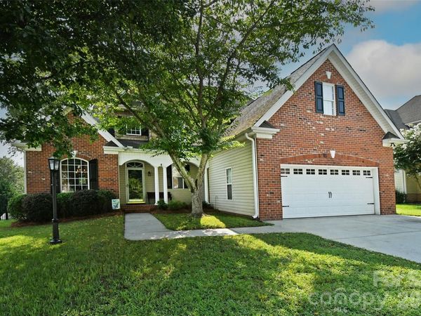 2525 Brook Stone Drive, Clemmons, NC 27012