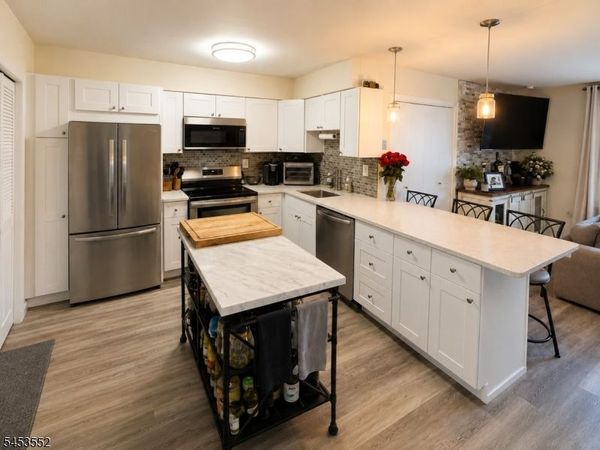 520 Newark Pompton Tpk C214, Pequannock, NJ 07444