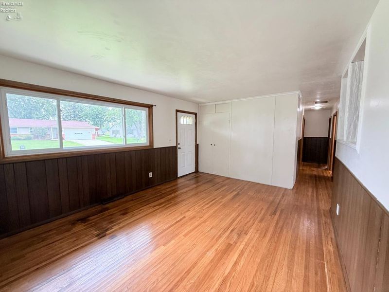 23766 W Meadow Drive, Genoa, OH 43430 Photo 24