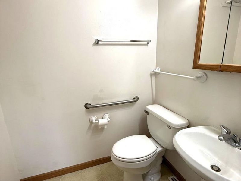 23766 W Meadow Drive, Genoa, OH 43430 Photo 30