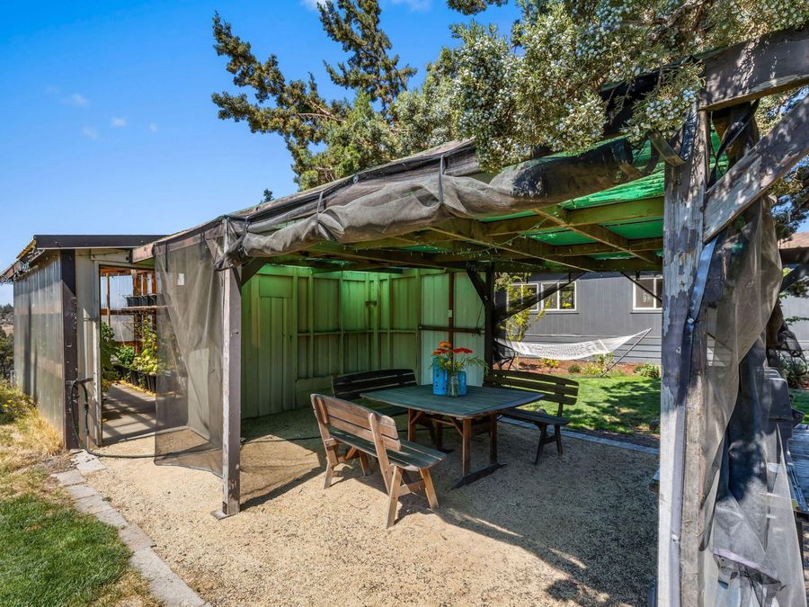 Property Image 58