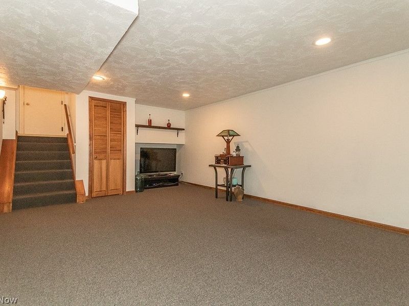 10041 Chardon Road, Chardon, OH 44024 Photo 30