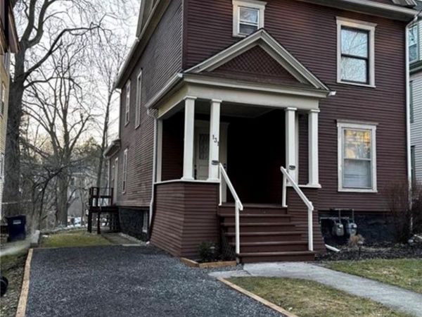 131 Strong Avenue , Syracuse, NY 13210