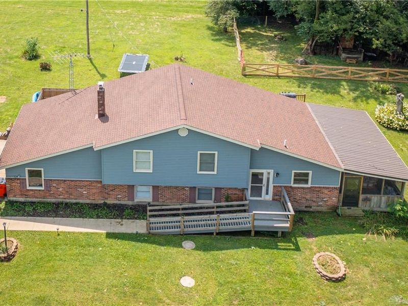 9901 Ballentine Pike, New Carlisle, OH 45344 Photo 2