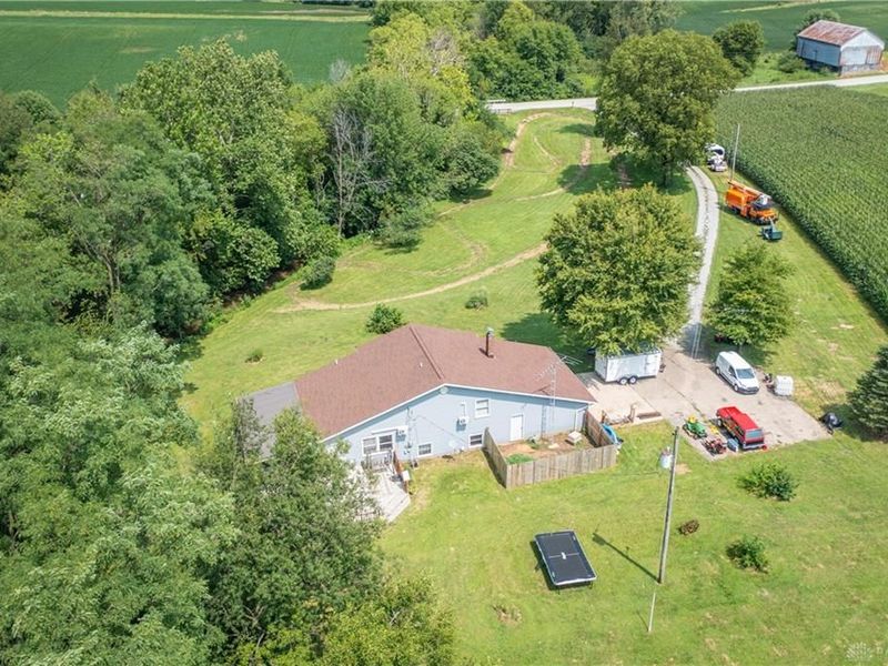 9901 Ballentine Pike, New Carlisle, OH 45344 Photo 3