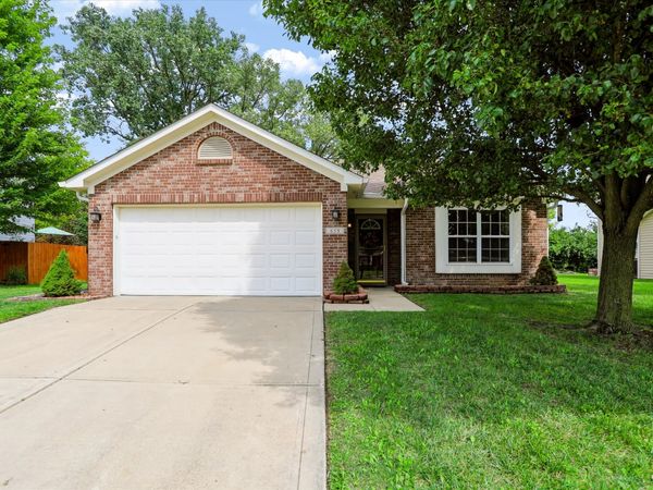 659 Sonoma Lane, Greenfield, IN 46140
