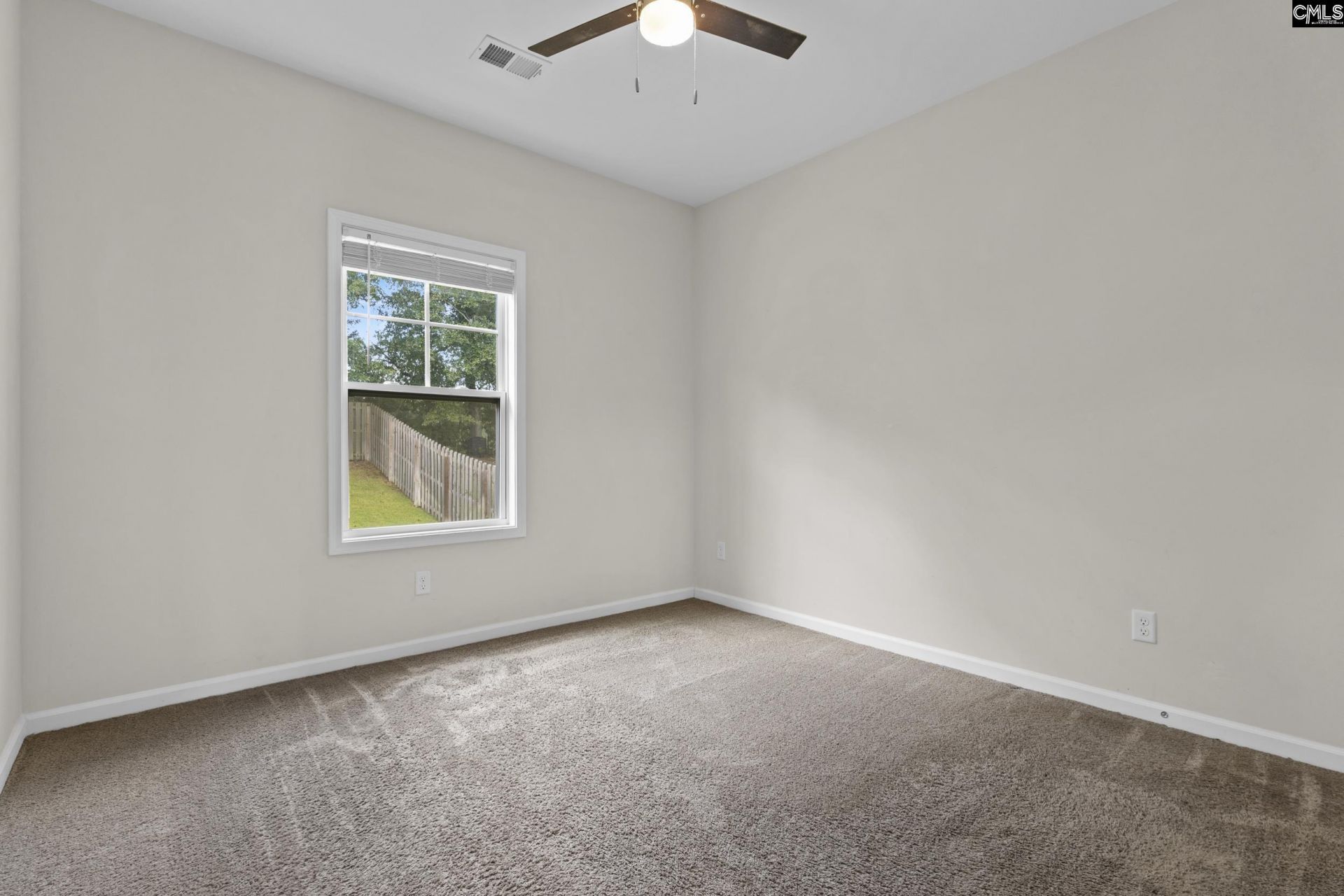 142 Druid Road  Photo 18