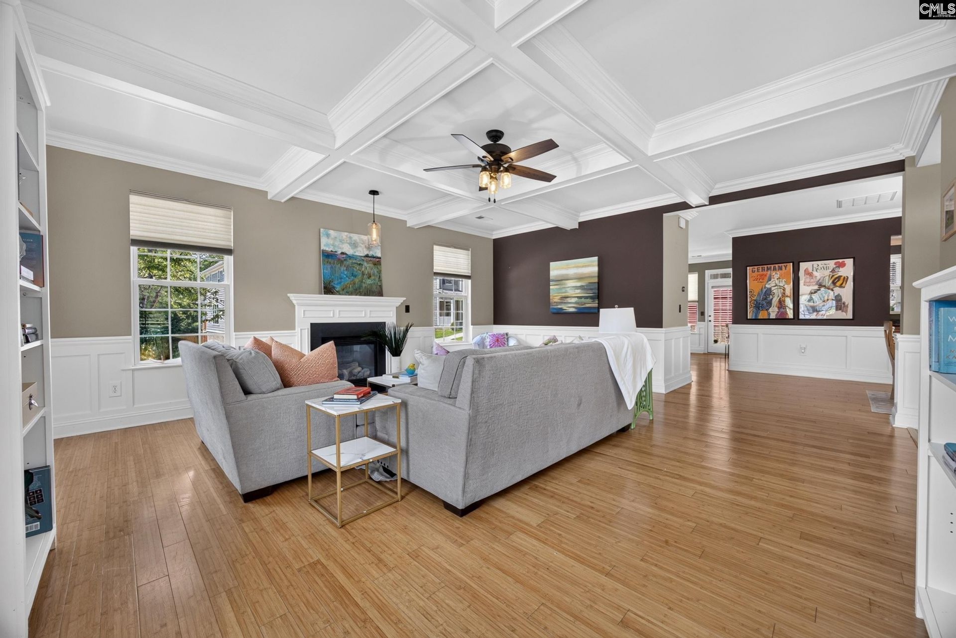 626 Harbour Pointe Drive  Photo 9