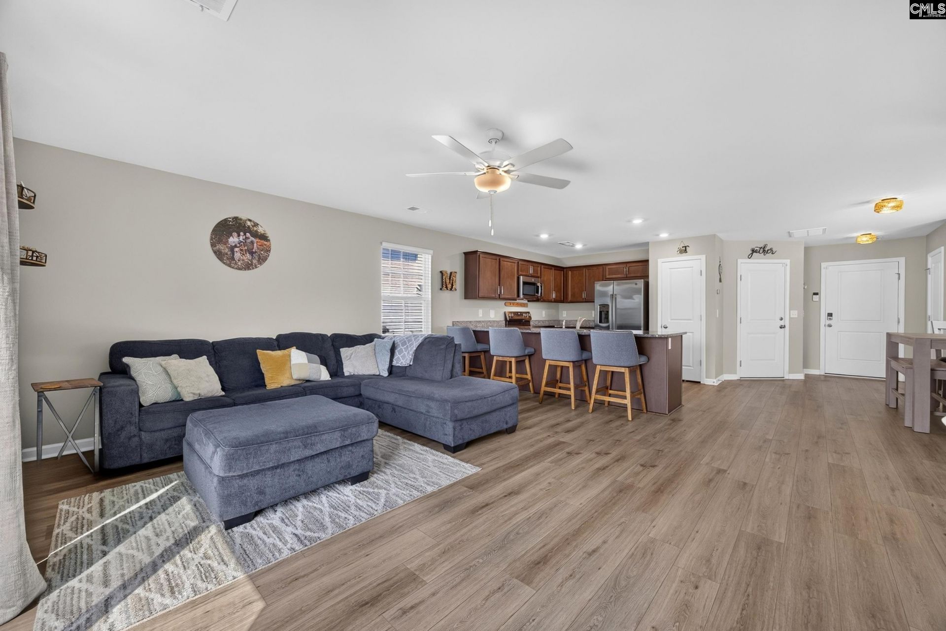 2045 Cold Rocks Way Photo 11