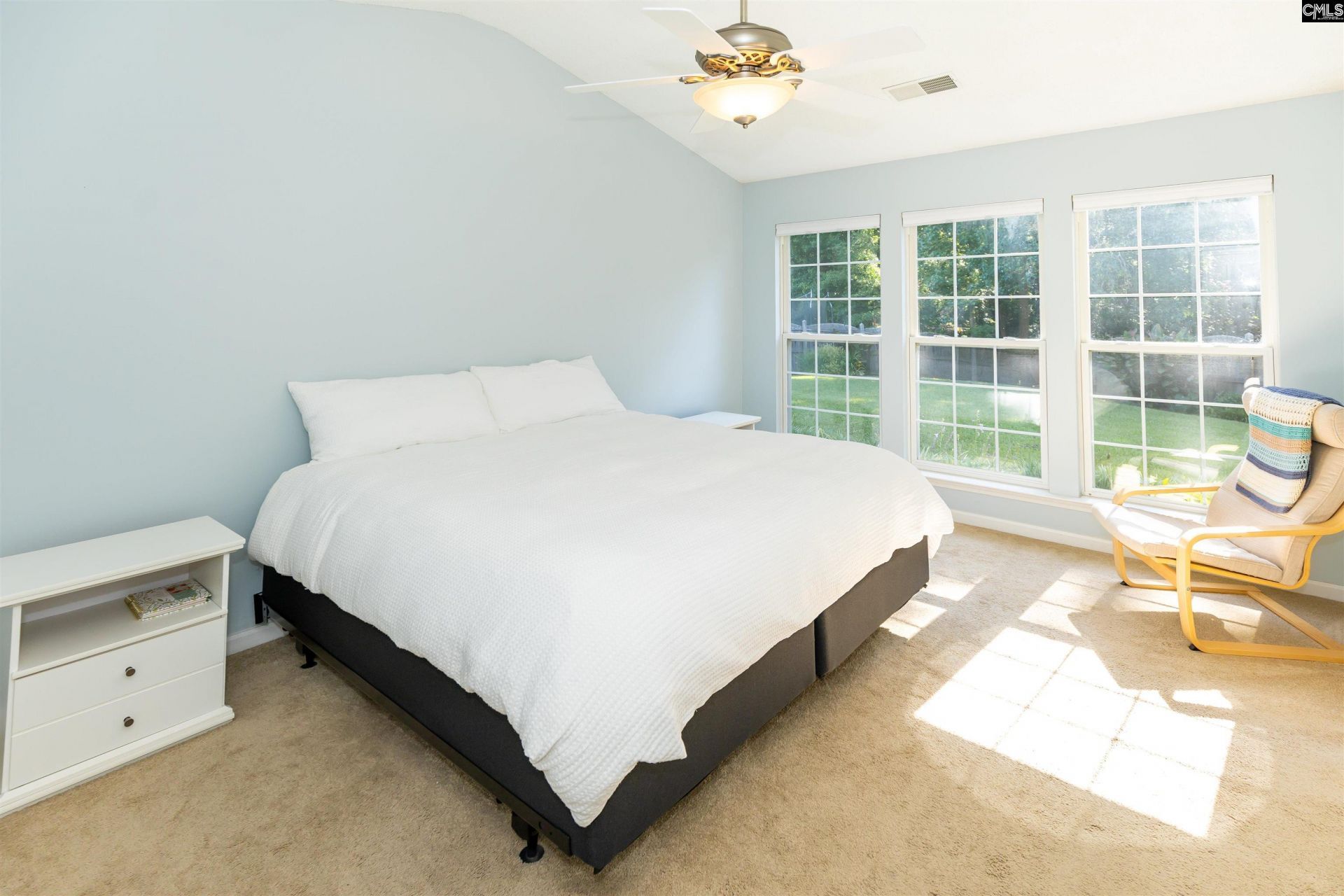 304 Cobbleview Drive Photo 21