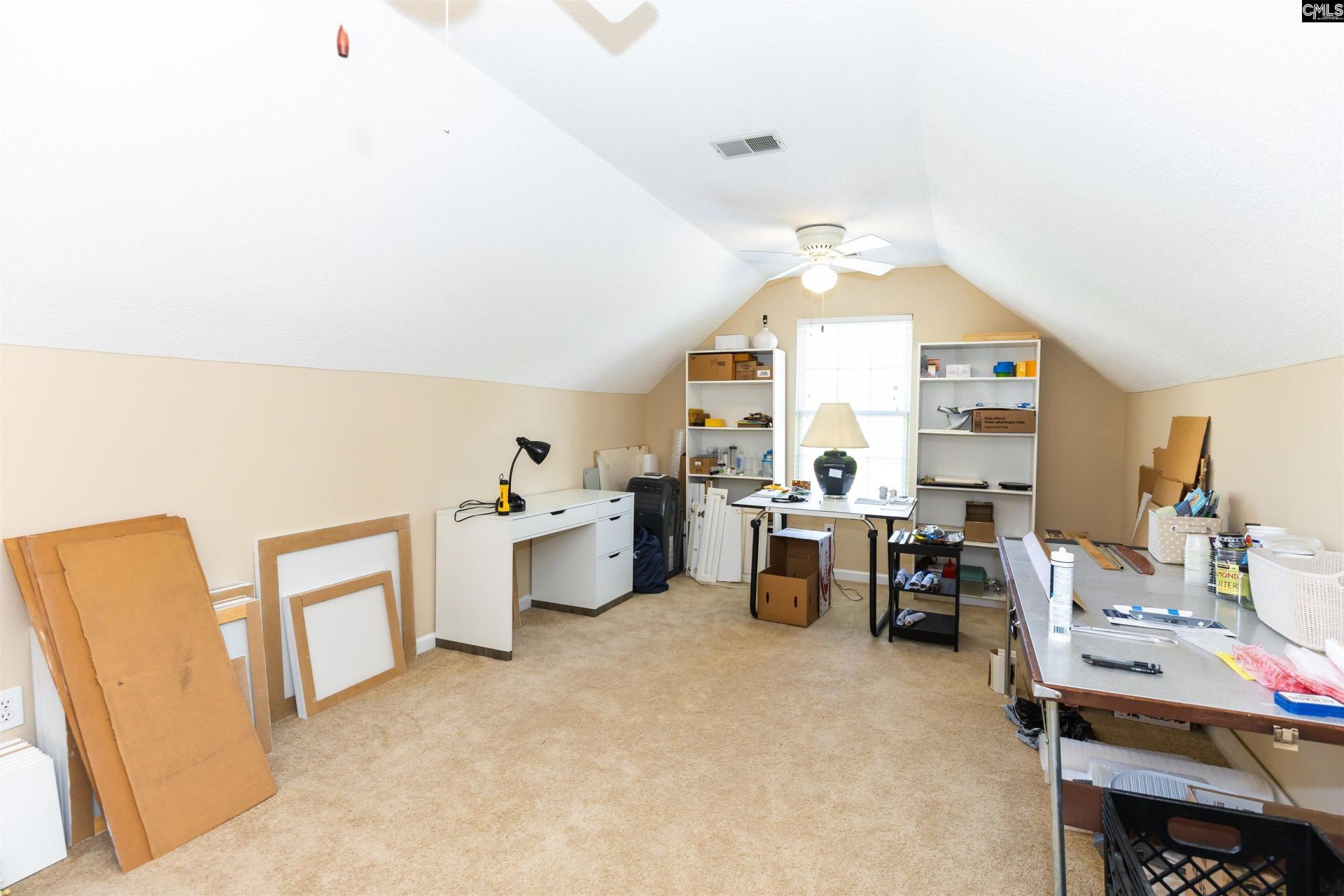 304 Cobbleview Drive Photo 31