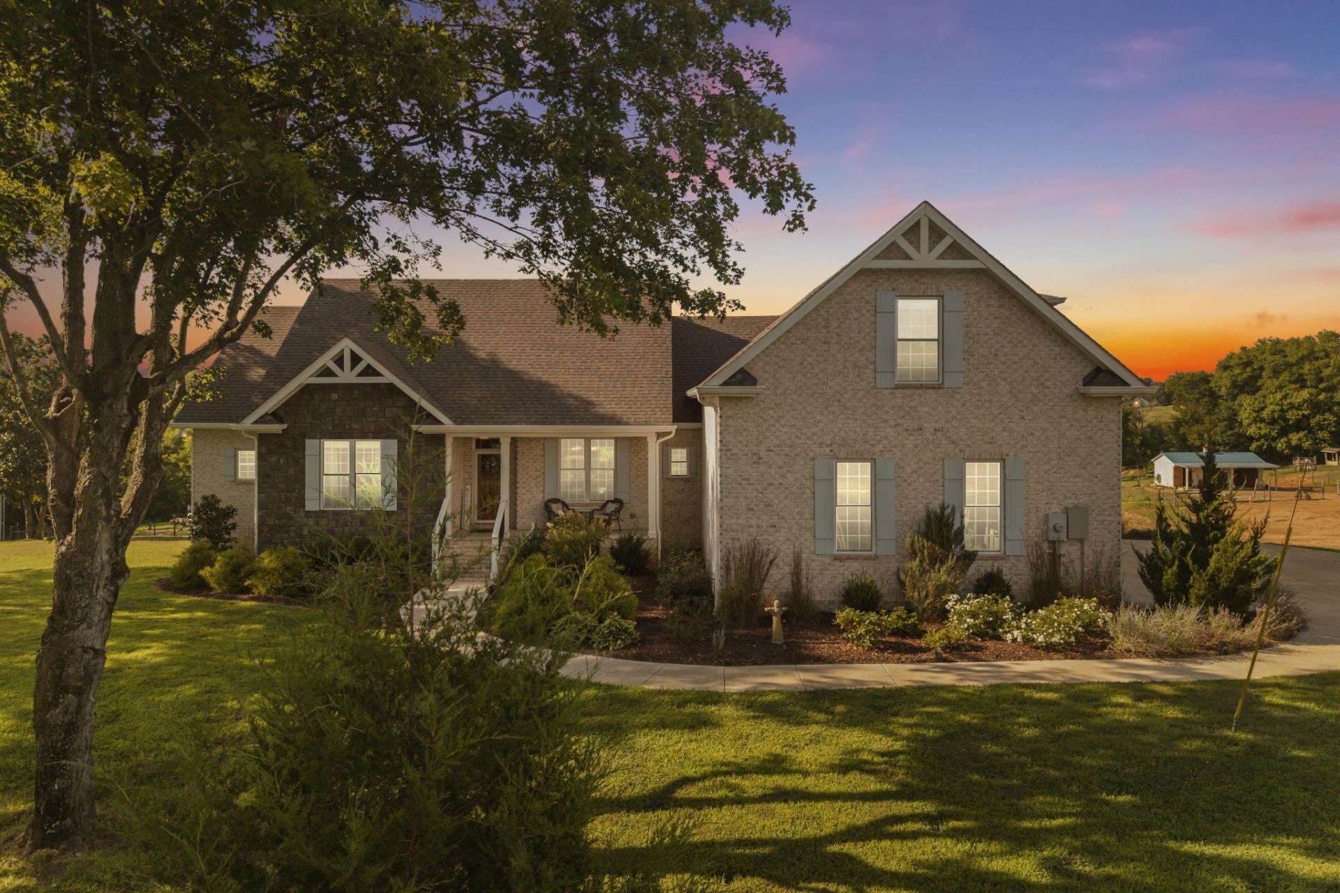 3750 John Bill Dobbins Rd , Williamsport, TN 38487 Main Photo