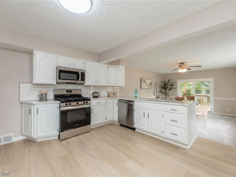 3304 Lincoln Avenue, Parma, OH 44134 Photo 9