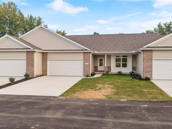 1117 Queen Anne Drive NW, Massillon, OH 44647