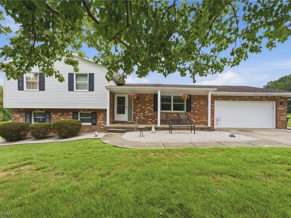 10811 Buehler Road NE, Bolivar, OH 44612