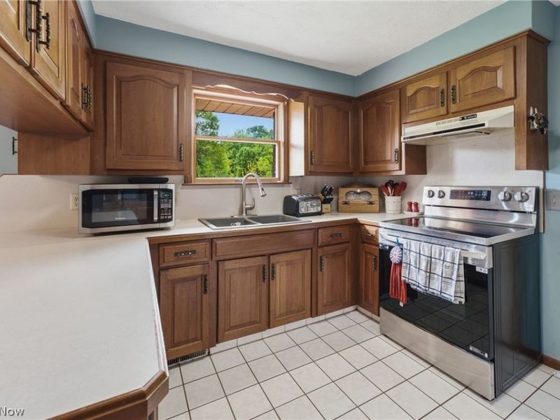 10811 Buehler Road NE, Bolivar, OH 44612 Photo 29