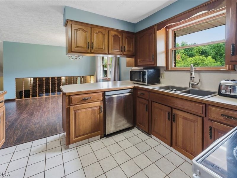 10811 Buehler Road NE, Bolivar, OH 44612 Photo 30