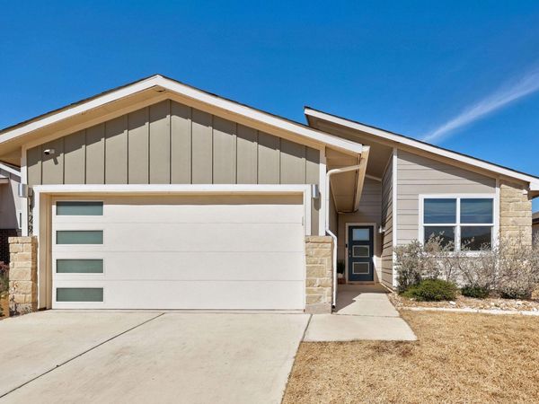 129 Cupreata LN, Leander, TX 78641